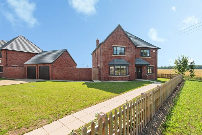 5 Bedroom Detached House For Sale In Muncey Grove, Bassingbourn, Royston, SG8