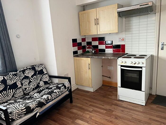 Studio To Rent In Barking, IG11