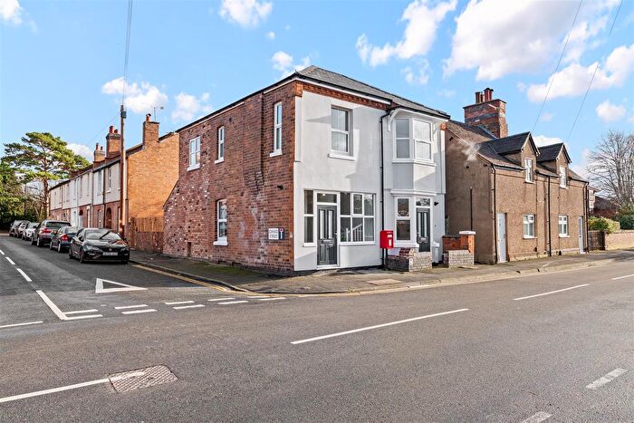 2 Bedroom End Terrace House For Sale In Old Milverton Road, Leamington Spa, CV32
