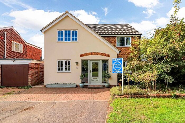 4 Bedroom Detached House For Sale In St. Andrews Close, Stapleford, Cambridge, CB22