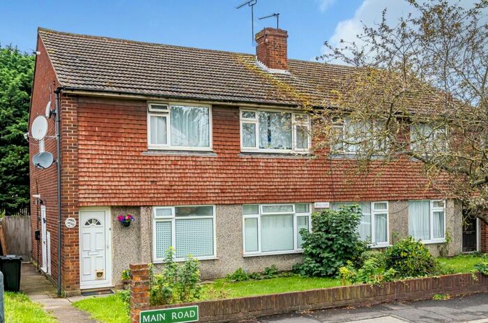 2 Bedroom Maisonette To Rent In Main Road Orpington, BR5