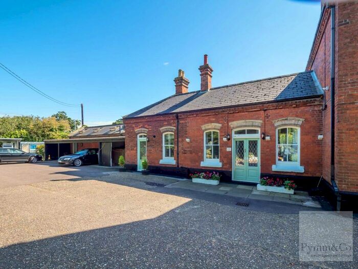 1 Bedroom Flat To Rent In Station Road, Norwich, NR13