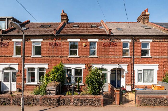5 Bedroom Terraced House For Sale In Commonside East, Mitcham, CR4