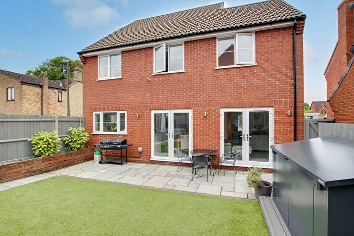 4 Bedroom Detached House For Sale In Station Road, Tempsford, Sandy, SG19