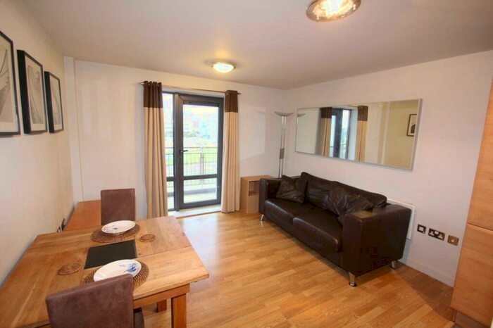 1 Bedroom Apartment To Rent In Baltic Quay, Gateshead Quays, NE8