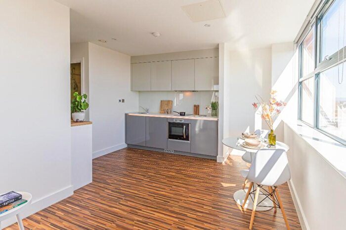 1 Bedroom Apartment To Rent In Xl Bed Apartment, Westpoint, Chester Road, M16