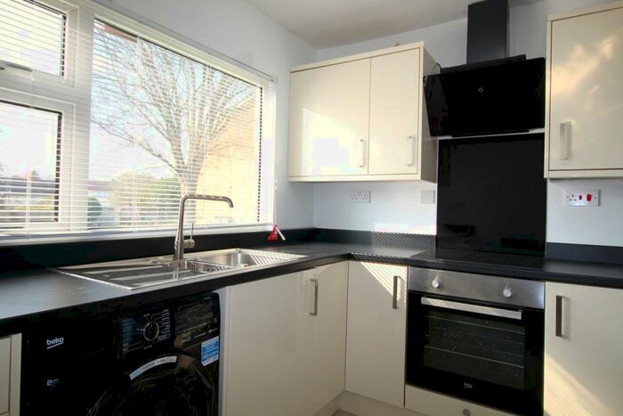1 Bedroom Apartment To Rent In Maytrees, Hitchin, SG4