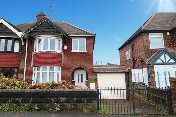 3 Bedroom Semi-Detached House To Rent In Church Street, Brierley Hill, DY5
