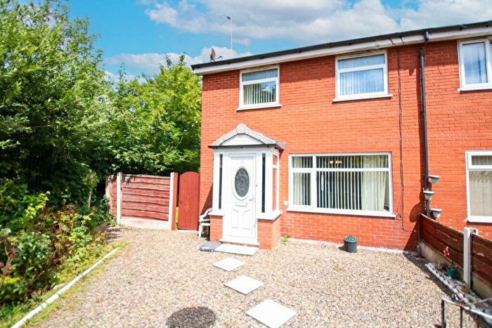 3 Bedroom End Of Terrace House For Sale In Cromwell Court, Irlam, M44