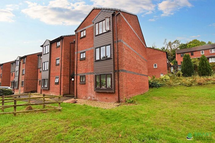 2 Bedroom Flat To Rent In Kinnerton Way, Exeter, EX4