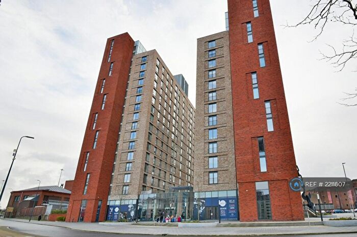 1 Bedroom Flat To Rent In Wharf End, Trafford Park, Manchester, M17
