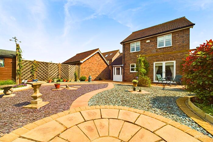 3 Bedroom Detached House For Sale In Worsley Paddock, Ulceby, North Lincolnshire, DN39