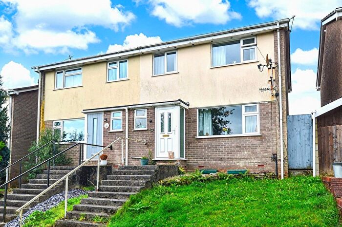 3 Bedroom Semi-detached House For Sale In Frobisher Drive, St Stephens, Cornwall, PL12