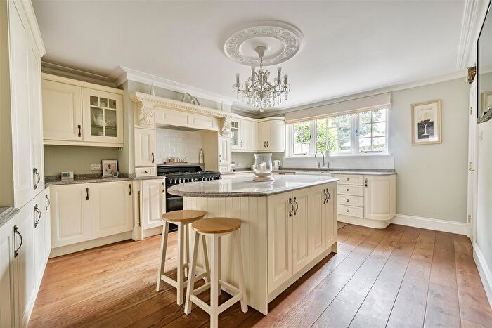 5 Bedroom Property For Sale In Castle Street, Portchester, Hampshire, PO16