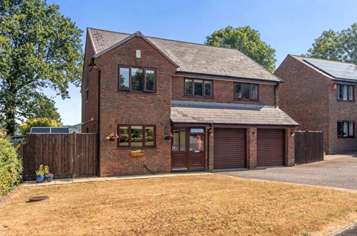 5 Bedroom Detached House For Sale In Higher Mead, Hemyock, Cullompton, Devon, EX15