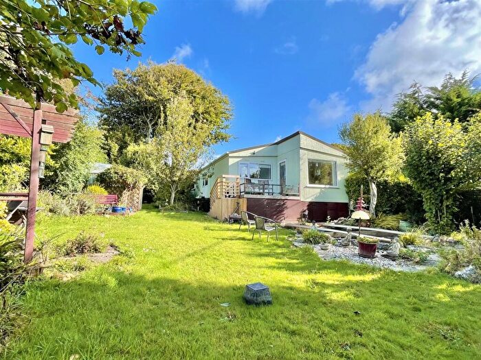 2 Bedroom Park Home For Sale In Bridport Road, Dorchester, DT2