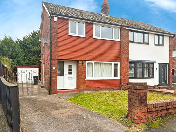 3 Bedroom Semi Detached House To Rent In Ramsey Avenue, Preston, Lancashire, PR1