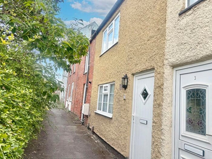 2 Bedroom Terraced House For Sale In Challotte, Shepshed, LE12