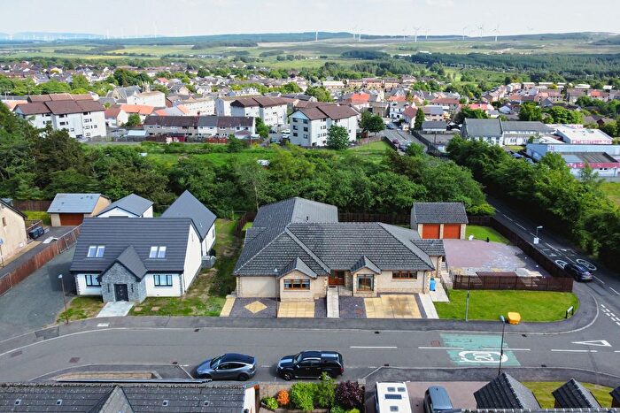 5 Bedroom Bungalow For Sale In Falla Hill Place, Fauldhouse, Bathgate, West Lothian, EH47