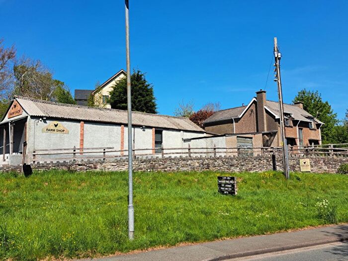 3 Bedroom Detached House For Sale In Dorlangoch & Camden Stores, Brecon, Powys., LD3