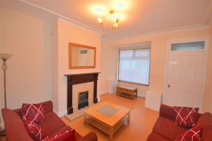 2 Bedroom Terraced House To Rent In Hyde Grove, Sale, M33