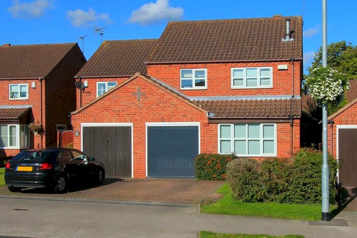 3 Bedroom Semi-Detached House To Rent In Collyer Road, Calverton, NG14