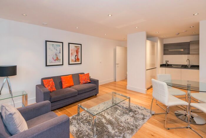 1 Bedroom Flat To Rent In Bonchurch Road, Portobello Square, Ladbroke Grove, W10