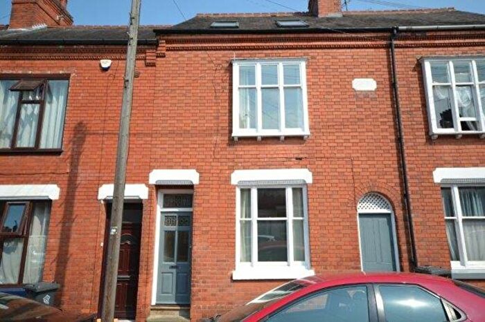5 Bedroom Terraced House To Rent In Adderley Road, Leicester, LE2