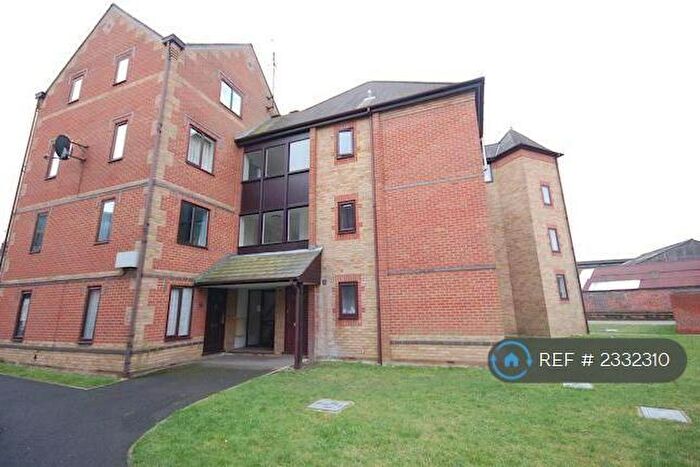 1 Bedroom Flat To Rent In Regent Court, Reading, RG1
