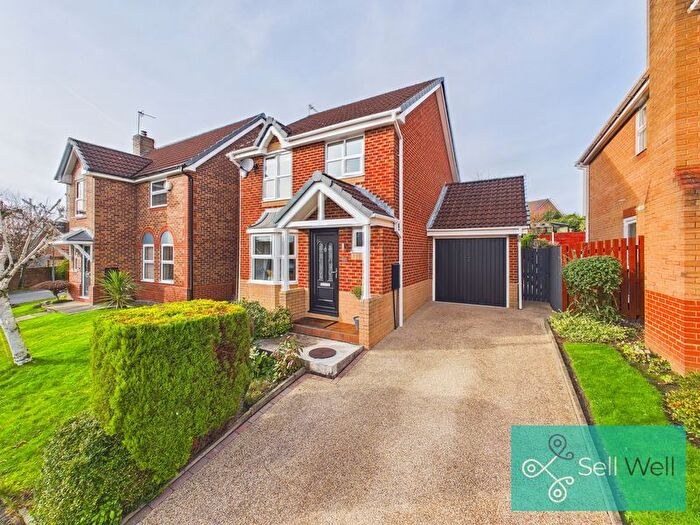 3 Bedroom Detached House For Sale In Boothstown Drive, Worsley, Manchester, M28