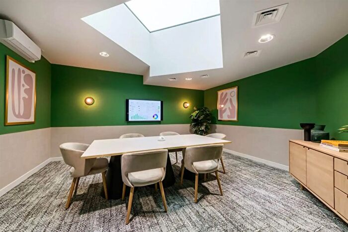 1 Bedroom Flat To Rent In Stour Road, London, E3