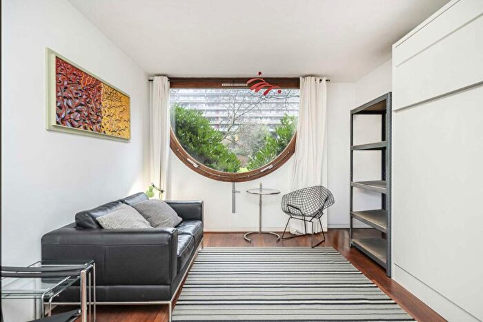 Studio For Sale In Barbican, Thomas More House, EC2Y