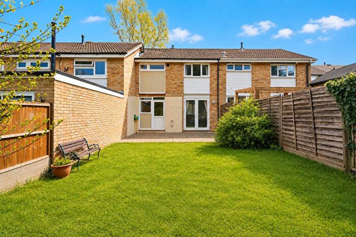 2 Bedroom Terraced House For Sale In Hobart Walk, St. Albans, Hertfordshire, AL3