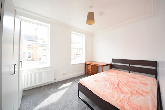4 Bedroom Flat To Rent In Langdon Park Road, Highgate, London, N6