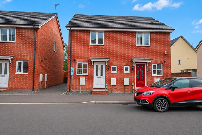 2 Bedroom Semi-Detached House For Sale In Marcroft Road, Swansea, SA1