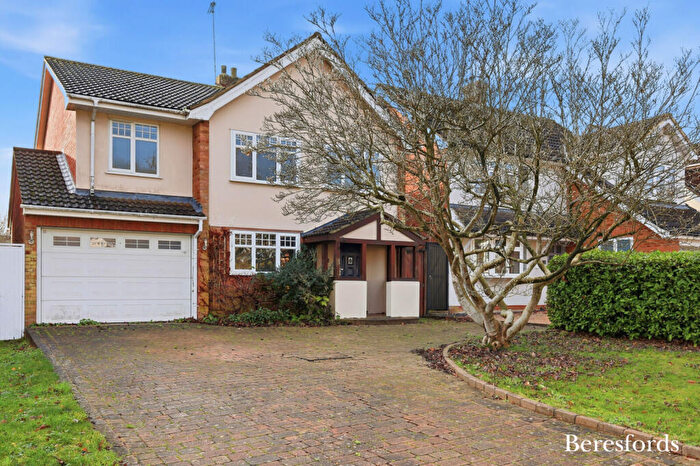 5 Bedroom Detached House For Sale In Woodway, Hutton, CM13