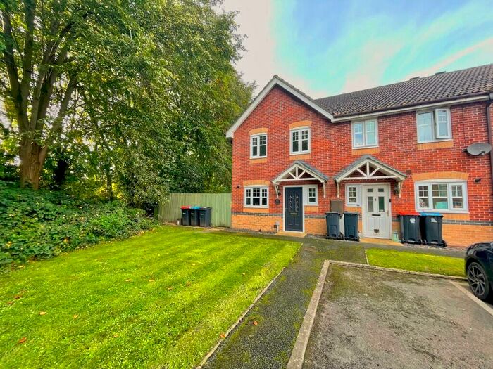 3 Bedroom Semi-Detached House To Rent In Sandringham Place, Northwich, Cheshire, CW8