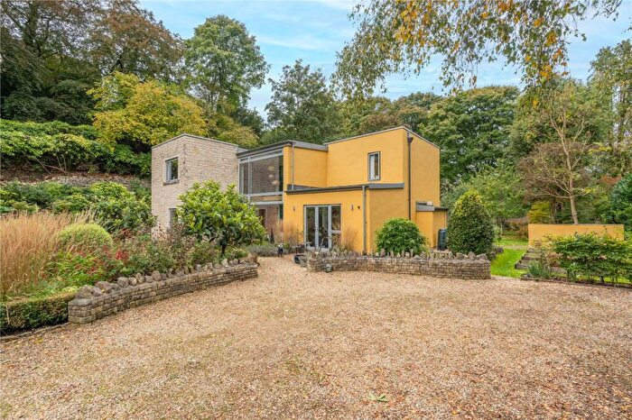 4 Bedroom Detached House For Sale In Impressive Modern House In Shepton Mallet, BA4