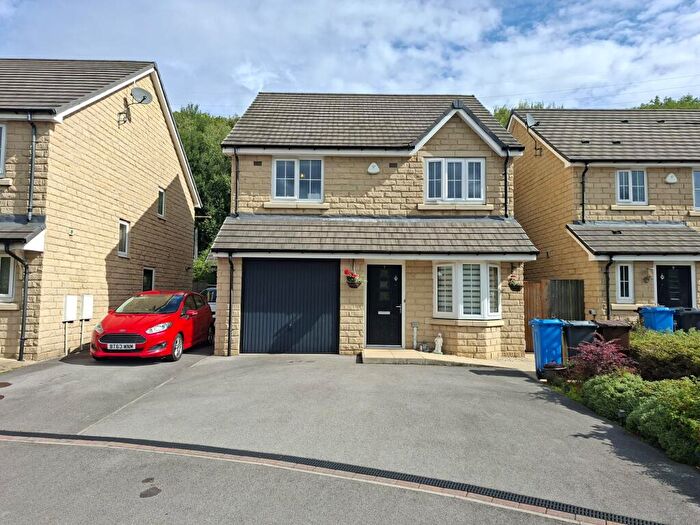 5 Bedroom Detached House For Sale In Samuel Fox Avenue, Deepcar, S36