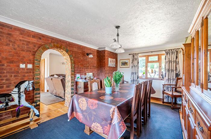 4 Bedroom Detached House For Sale In Bluebell Avenue, Tiverton, Devon, EX16