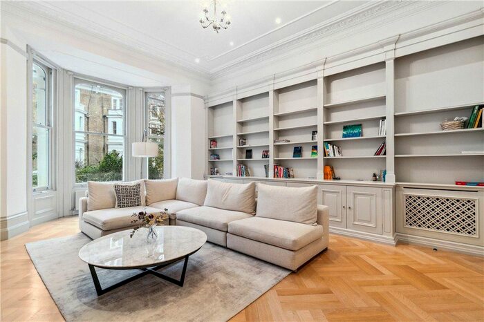 6 Bedroom Flat To Rent In Redcliffe Gardens, Chelsea, London, SW10