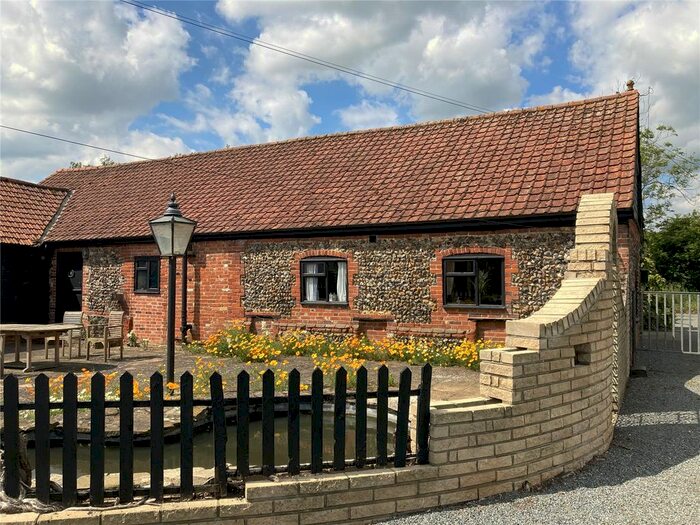 3 Bedroom Bungalow To Rent In Jenny Wren Cottage, Rede Hall Farm Park, Chedburgh, Bury St Edmunds, IP29