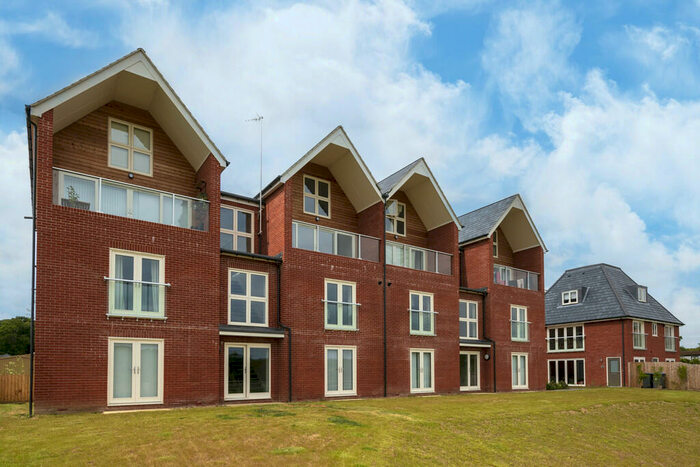 1 Bedroom Apartment To Rent In Deben Place, Melton, IP12