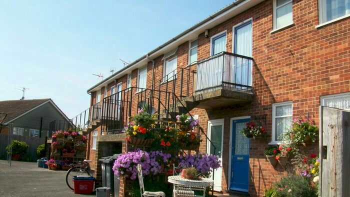 1 Bedroom Flat To Rent In Highgate Road, South Tankerton, CT5