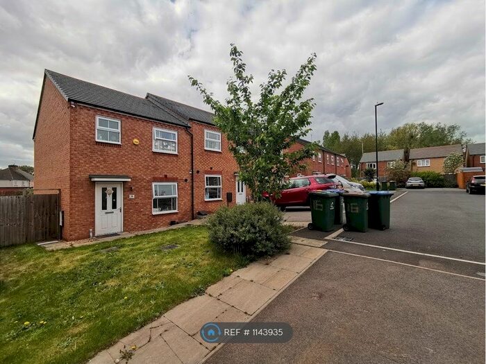 3 Bedroom Semi-Detached House To Rent In Maplin Close, Coventry, CV4