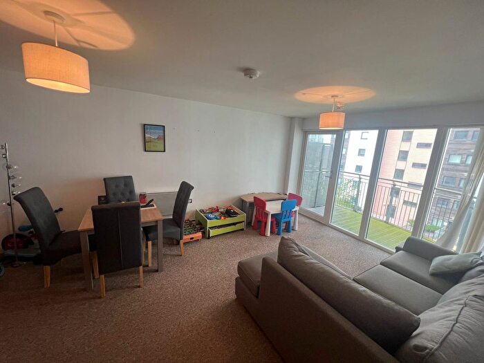 2 Bedroom Flat To Rent In Victoria Wharf, Watkiss Way, Cardiff Bay, CF11