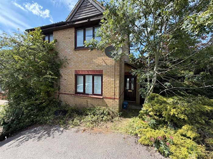 1 Bedroom House To Rent In Gilderdale, Luton, LU4