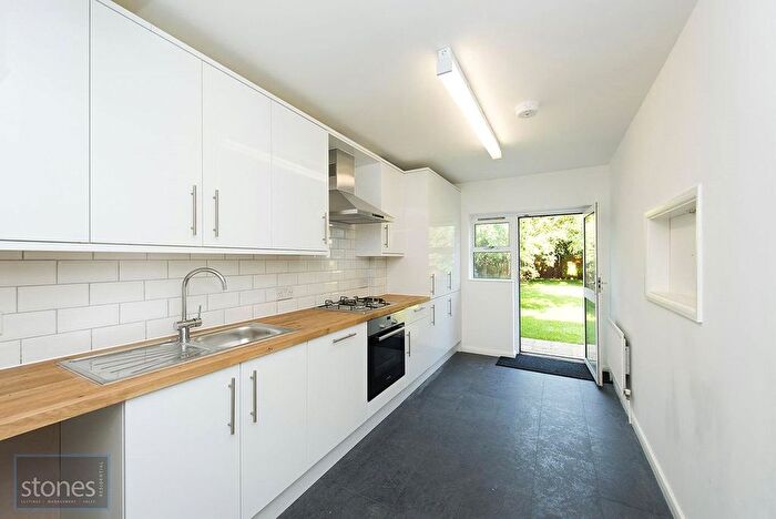 2 Bedroom Terraced House To Rent In Aylesbury Street, London, NW10