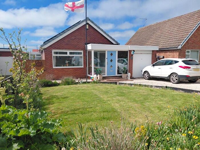 4 Bedroom Detached Bungalow For Sale In Ashcourt Drive, Hornsea, HU18
