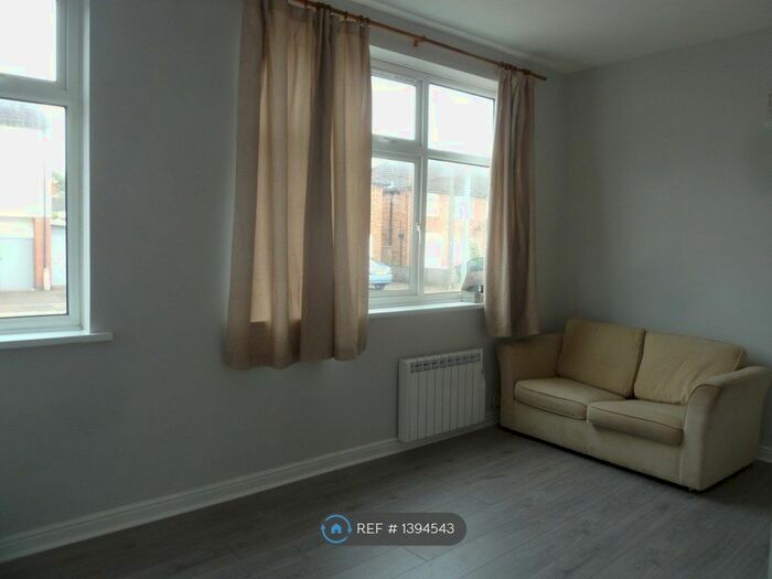 Studio To Rent In Duncan Road, Leicester, LE2